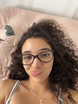 uniquerossie live sex cam