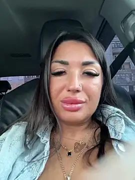 RuslanaXX live sex cam