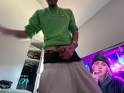 Rebeu313 live sex cam