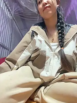 Huong-Ly's cam snapshot