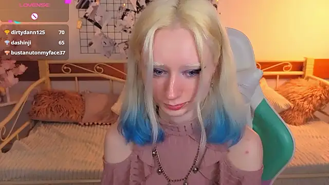 Katia_Kim live sex cam