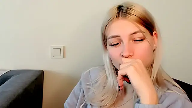 FoxyKathryn's cam snapshot