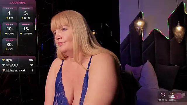 NicoleKind's cam snapshot