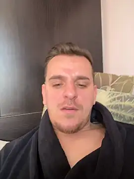 Huge_cock22cm live sex cam