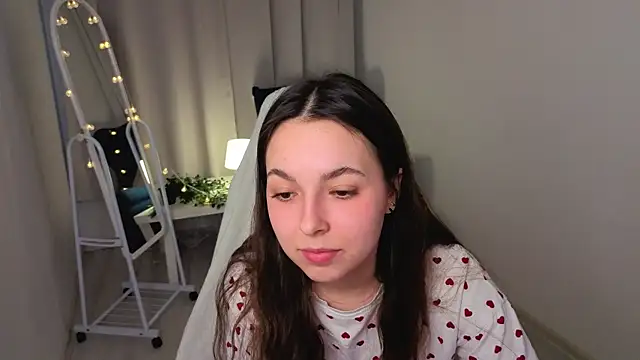 BellaThery's cam snapshot