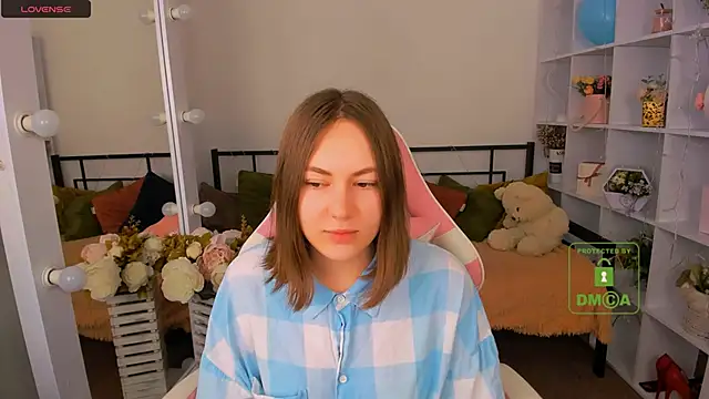 Elma_Lily's cam snapshot