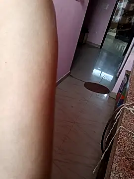 CuteSarikaLIVE's cam snapshot