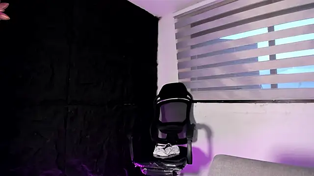 DarkReed's cam snapshot