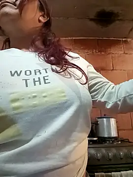 isis_milove's cam snapshot