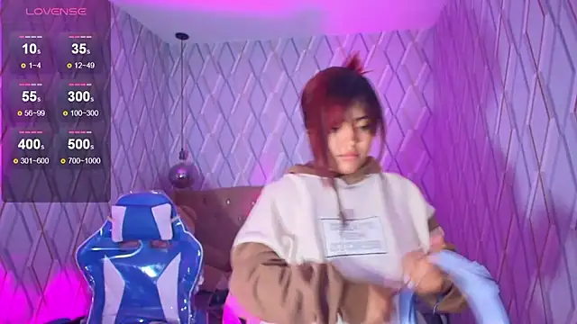 NicolleTaylor live sex cam