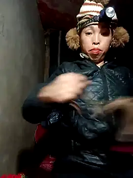 NAINKUTE live sex cam