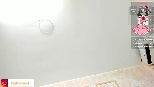 Kaylachannell live sex cam