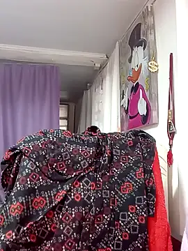 irinamaux live sex cam