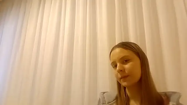 CrackShirker's cam snapshot