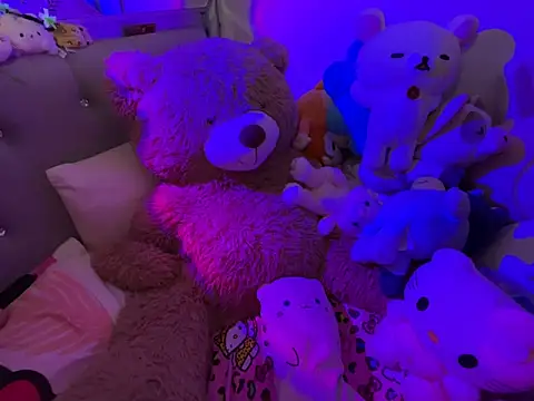 Onlypawzz live sex cam