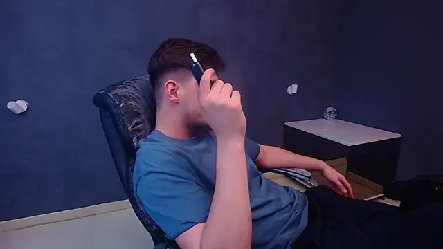 EnzoRace's cam snapshot