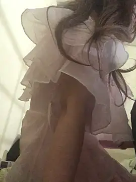 MaiHoang2k live sex cam