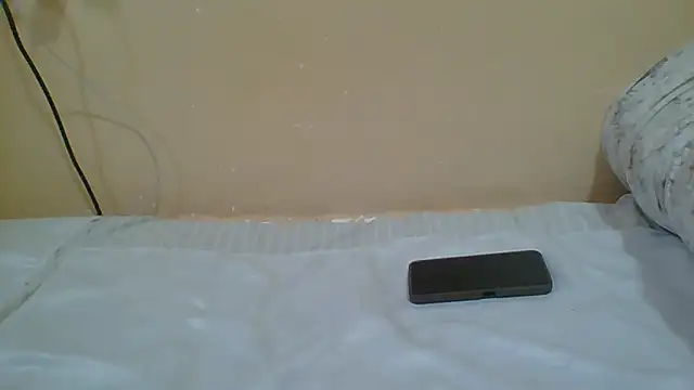 Lexisluv's cam snapshot