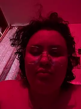 RavenEllieUniverse live sex cam