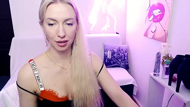 Cute_Smile_Shy's cam snapshot