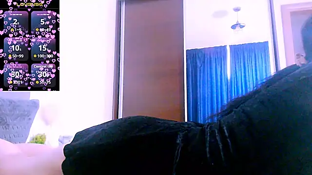 _magic_smile_11's cam snapshot