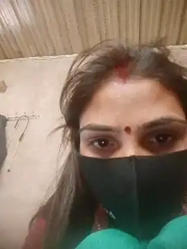 Laxmi9090 live sex cam