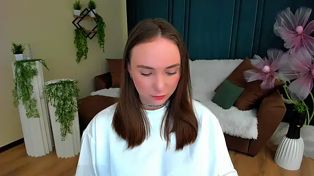 TrueReincarnation live sex cam