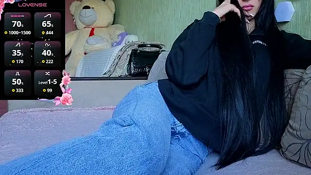 Arina_Bloom live sex cam