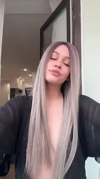 KikiWatson's cam snapshot