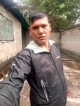 Franklin111230 live sex cam