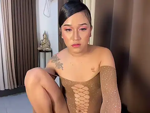 savanna_pleasure live sex cam