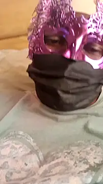 STUFUZASABO's cam snapshot