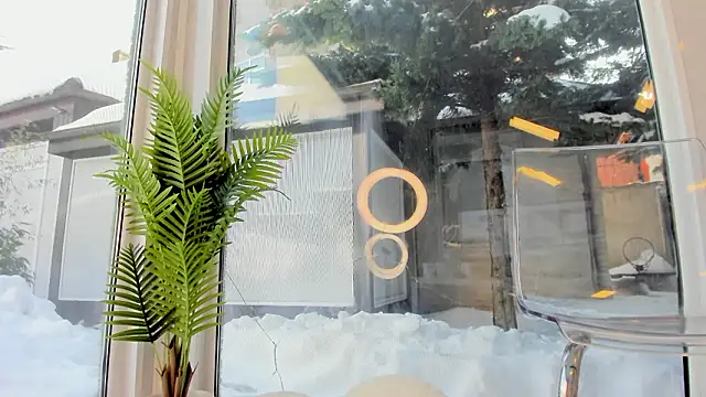 Naila18 live sex cam