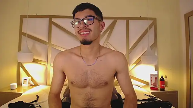 Jaxon_Carter's cam snapshot