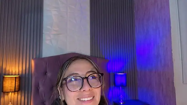 Bonnali_lune live sex cam