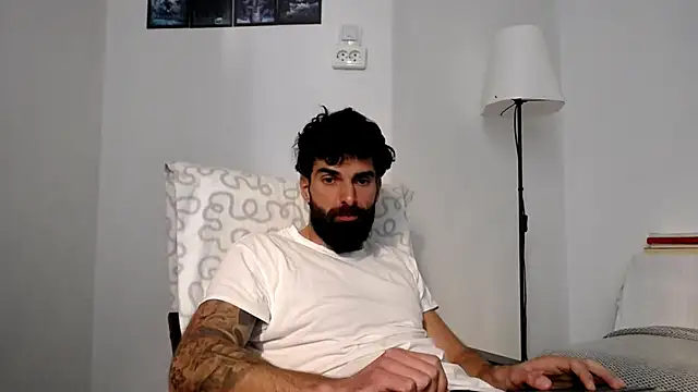 Verycutex's cam snapshot