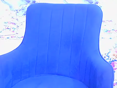 its-taniya's cam snapshot