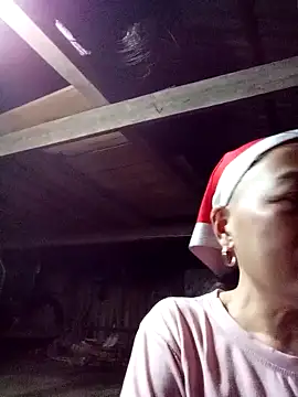 Agnes-baby's cam snapshot