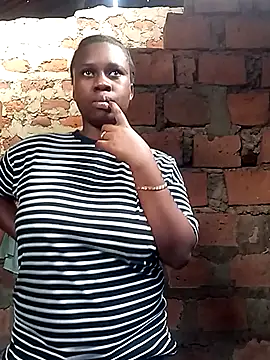 Sassy_boobs21 live sex cam