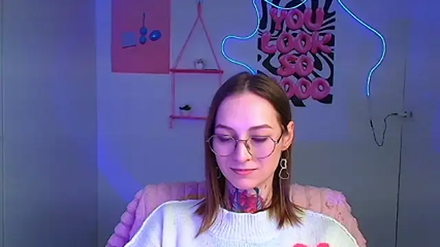 Esmi_Winter live sex cam