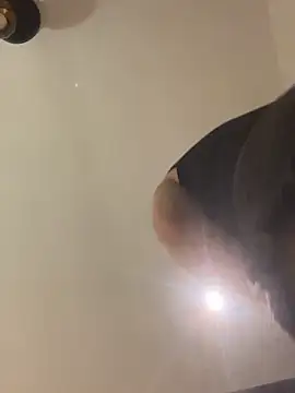 Mia-zhan's cam snapshot