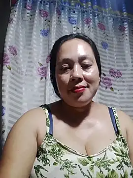 May_Bombs's cam snapshot