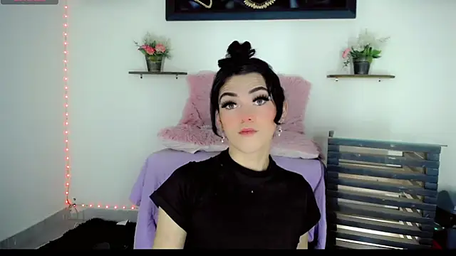 NathalialLooes live sex cam