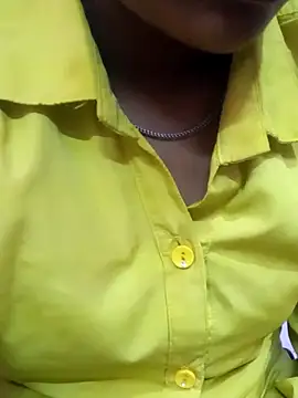 pari_rani7's cam snapshot