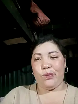 sary-hot2x's cam snapshot