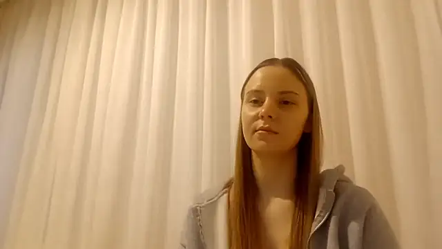 CrackShirker's cam snapshot