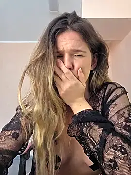 lucie_mehott's cam snapshot