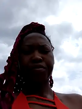 Sweethoneypot25's cam snapshot