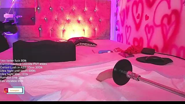 LuckySwagson's cam snapshot