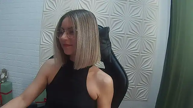 IceMayes live sex cam